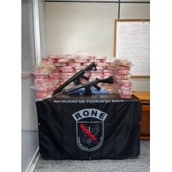 Policiais apreendem crack, cocaína e armamentos em Campo Largo